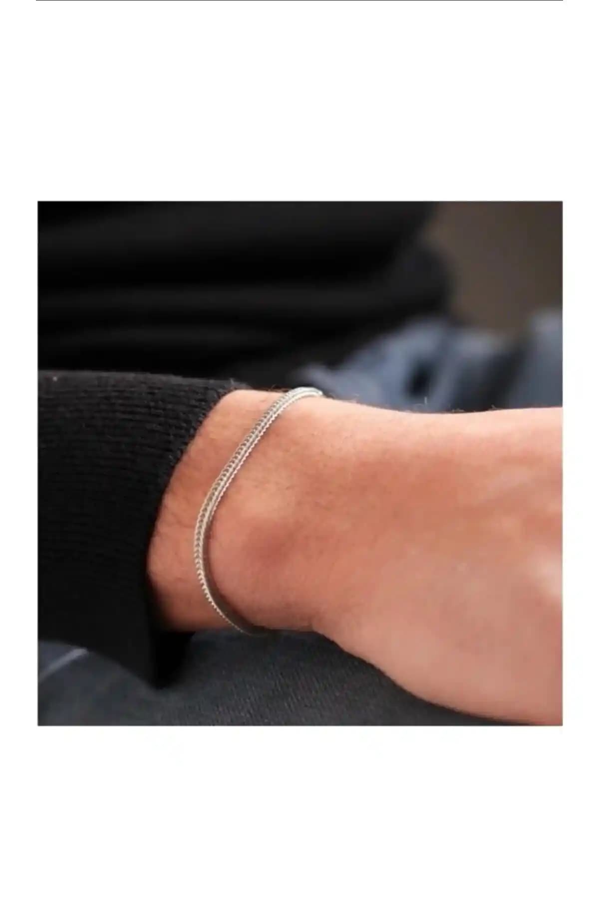 Lal Tilki Kuyruğu Gümüş Renk Çelik Erkek Bileklik Künye Modern Tasarım ve Dayanıklılık