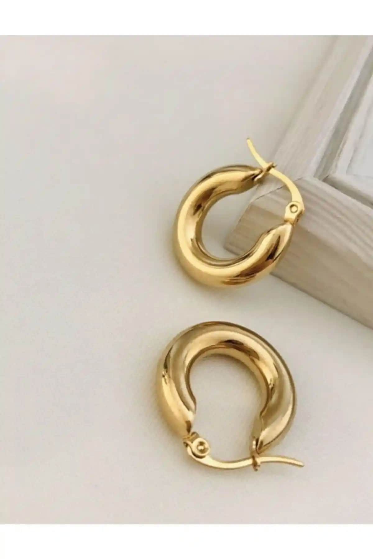 Opia Jewelry Halka Küpe Modern ve Dayanıklı Tasarımıyla Günlük Şıklık İçin Uygun