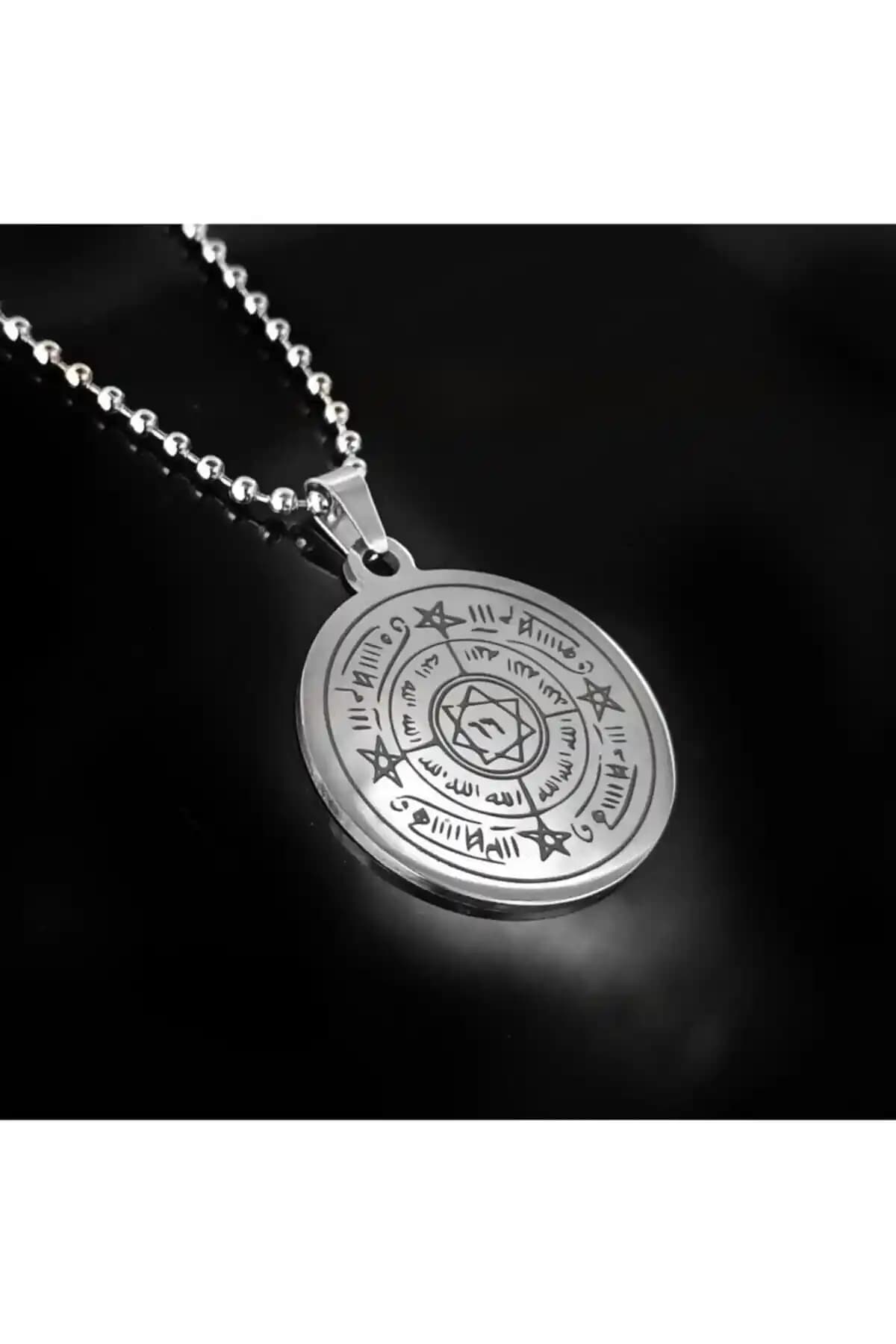 Osmanlı Gümsüş Celcelutiye ve İsmi Azam Vefki Esma Kolye: Manevi ve Estetik Değerleri Bir Arada Sunan Tasarım