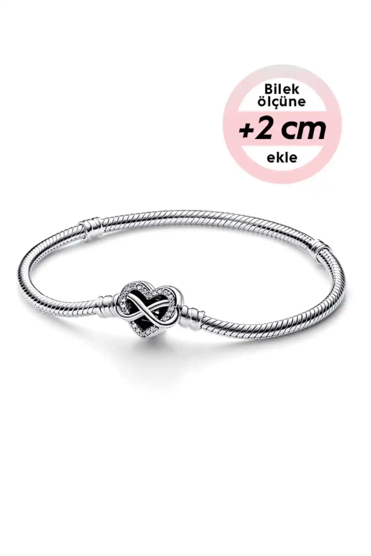 Pandora Moments Sonsuz Kalp Klipsli Yılan Zincir Bileklik: Zarif ve Anlamlı Tasarım Özellikleri