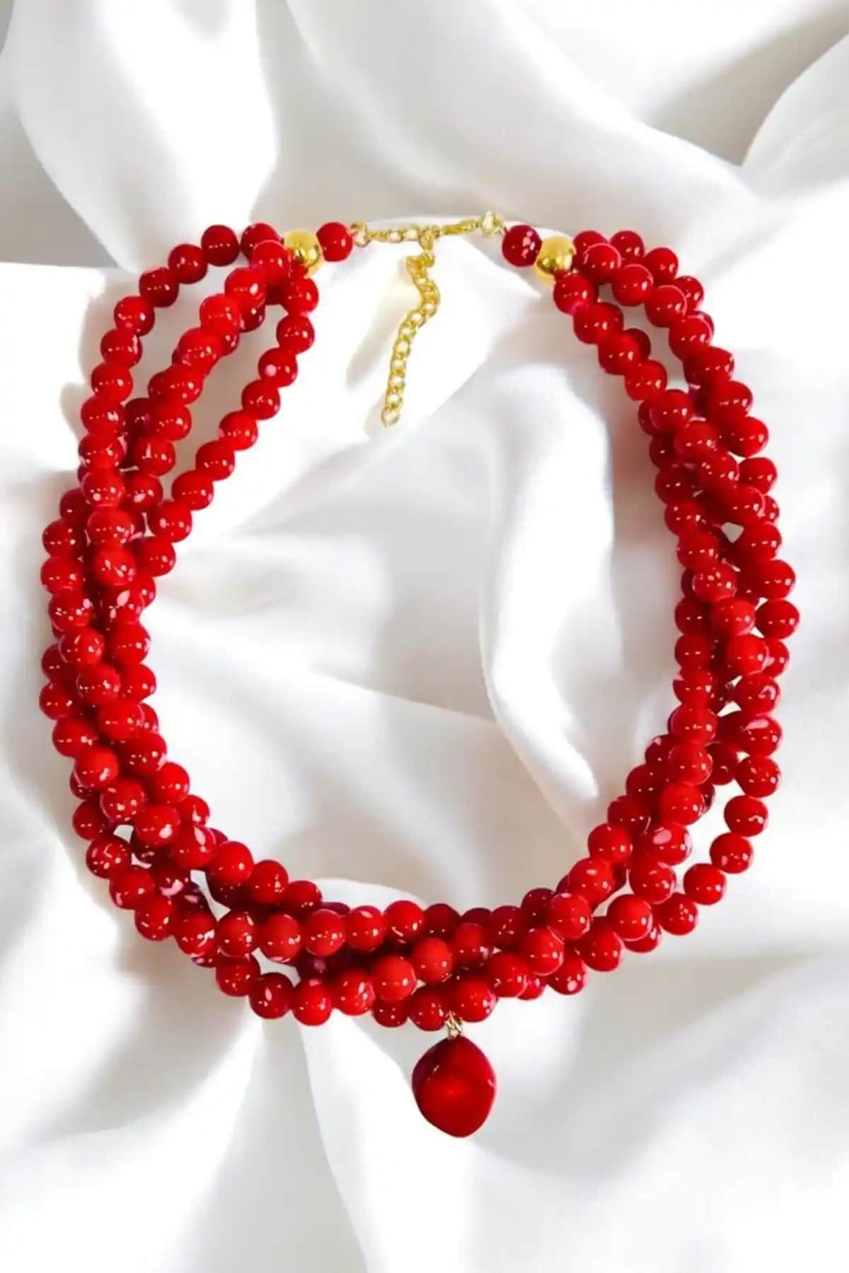 PETEK AKSESUAR Kırmızı Doğaltaşlı Çoklu Boncuk Kolye Şık ve Otantik Tasarım