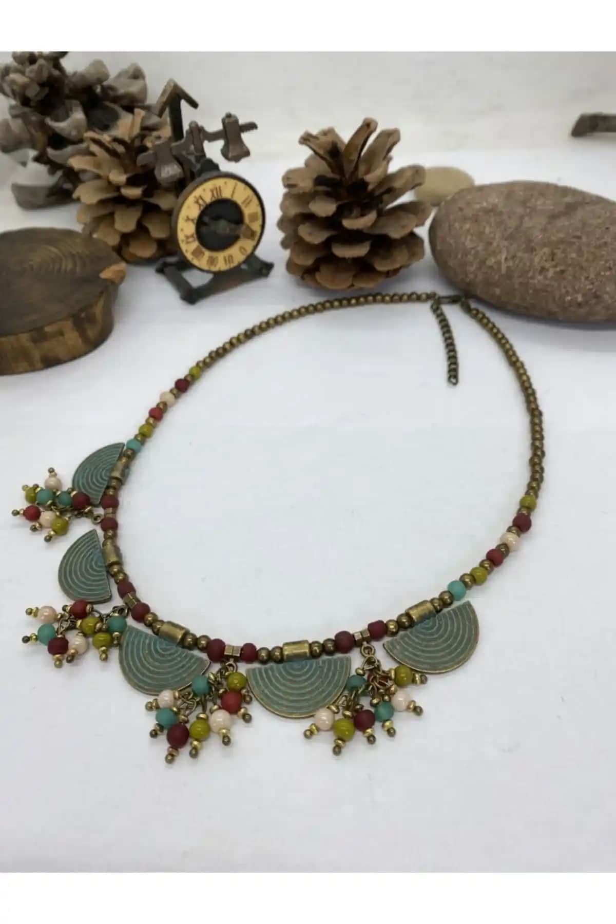 Porsuk Alternatif El Yapımı Kolye Karşılaştırması: Etnik ve Hayat Ağacı Tasarımları