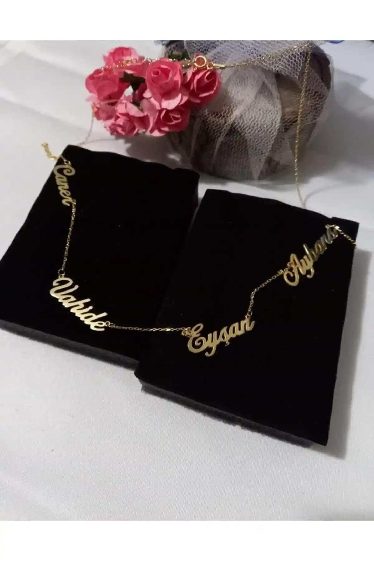 Redstone Store Dört İsimlik Altın Kaplama 925 Ayar Gümüş Aile Kolyesi