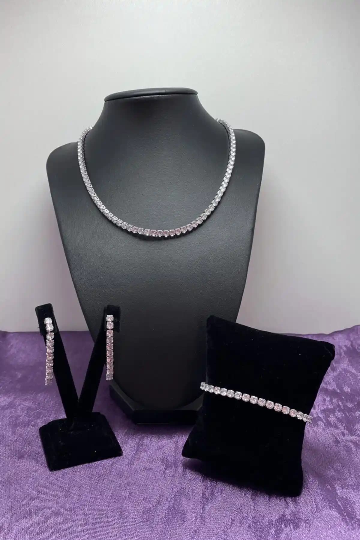 Ressia Gümüş Kaplama Zirkon Taşlı Su Yolu Takım İncelemesi ve Stil Önerileri