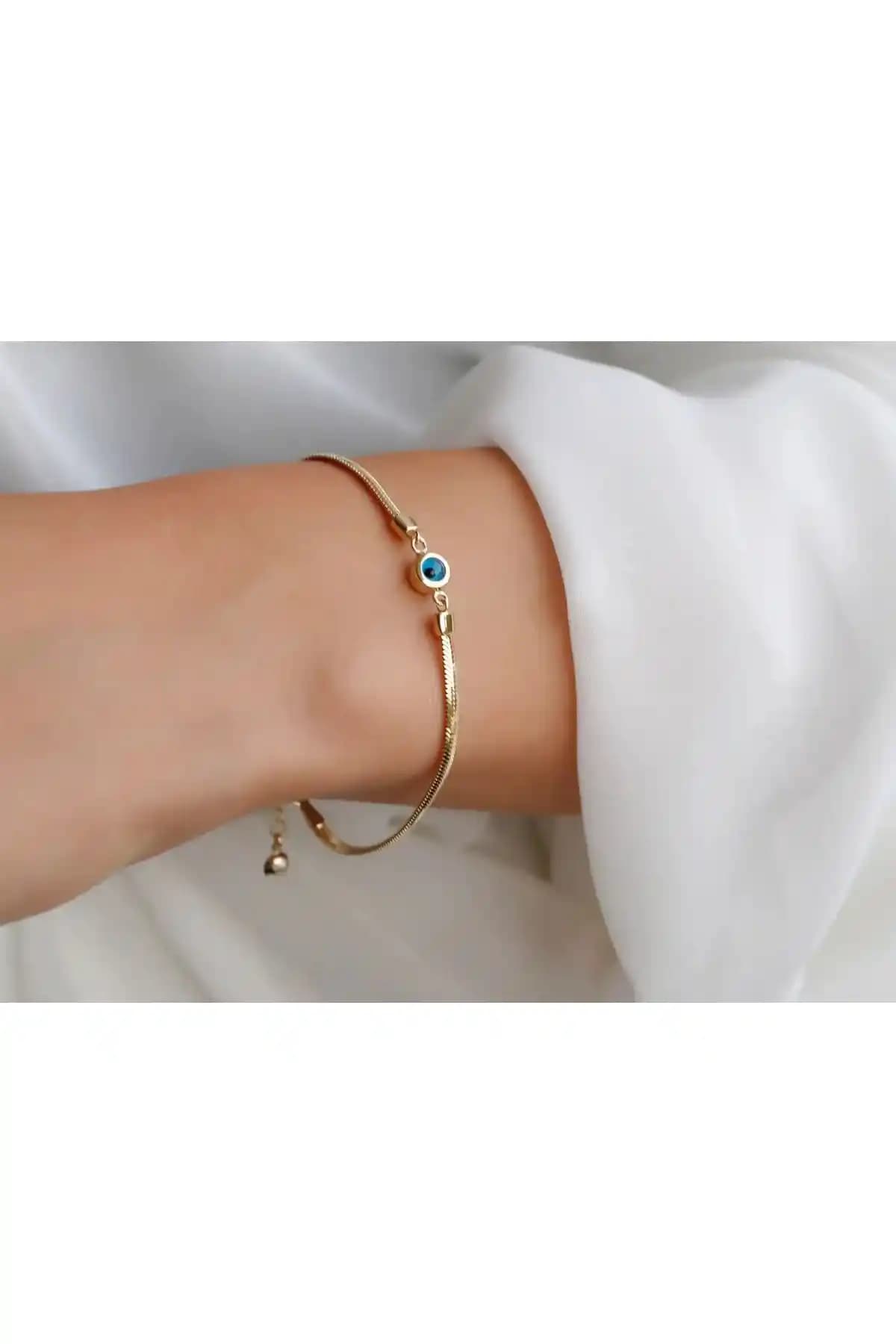 Safir Kuyumculuk Altın Yılan Zincirli Bileklik Şıklık ve Anlam Bir Arada