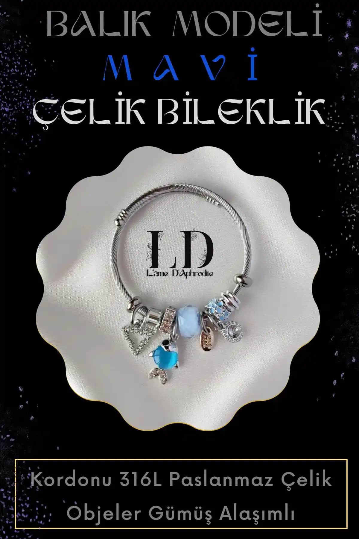 Siyah Kadın Mavi Balıklı Gümüş Charmlı Çelik Bileklik: Şıklık ve Dayanıklılığın Buluşması