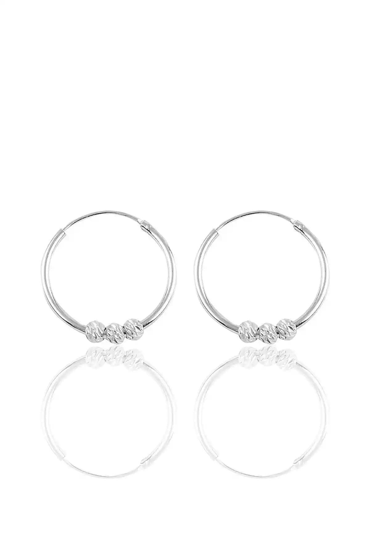 Söğütlü Silver 18 mm Doricalı Halka Küpe Günlük ve Şık Takı Seçenekleri