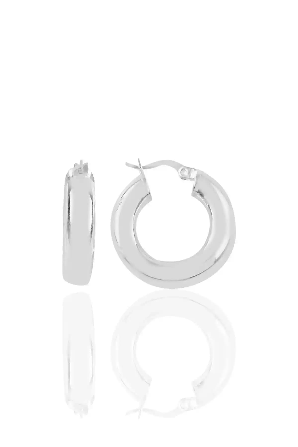 Söğütlü Silver Gümüş 20mm Çapında Kalın Halka Küpe Şıklık ve Dayanıklılık Sunar