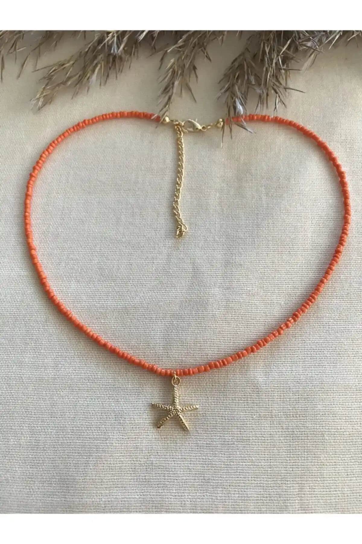 Turuncu Deniz Yılzı Motifli Renkli Gençler İçin Şık Kolye - Günlük Kullanım Aksesuarı