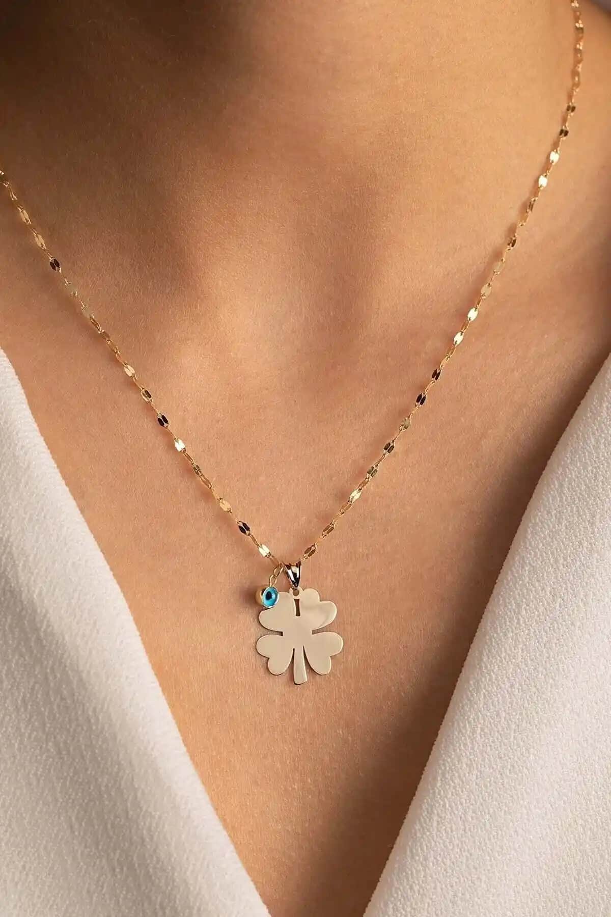 Yavuz Kuyumculuk Altın Italyan Zincir Yonca Kolye Günlük ve Şık Kullanım İçin Uygun