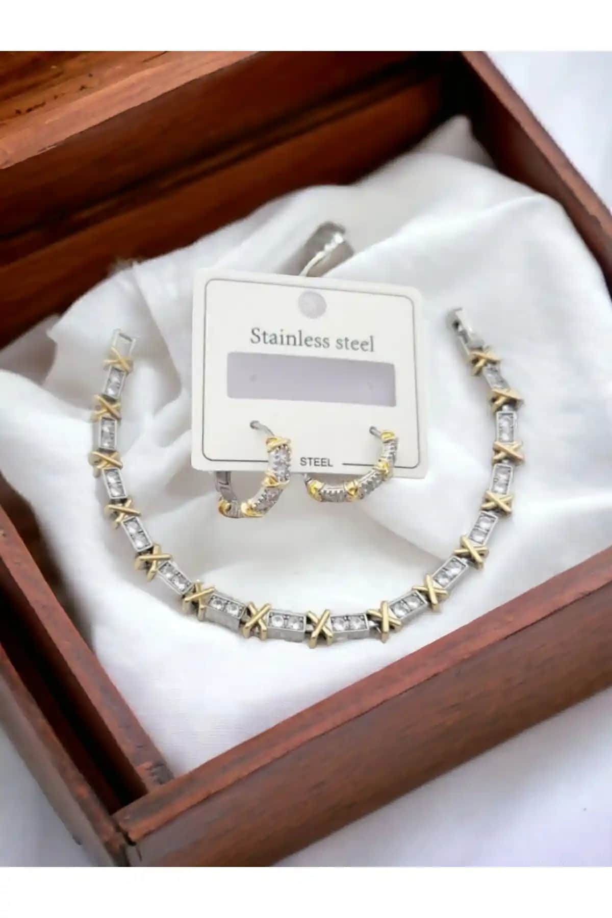 Zeynep Z&D Altın Renkli Çelik Takı Seti Zarif ve Dayanıklı Aksesuarlar