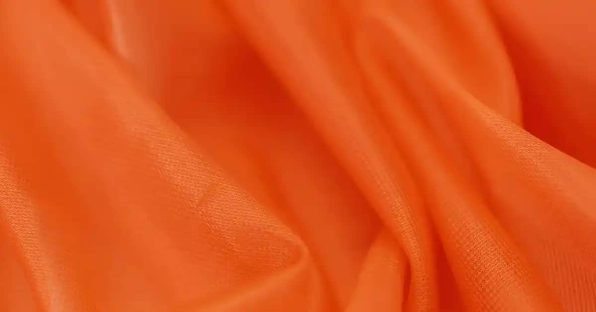 Antiperspirant Deodorantlar: Terleme ve Koku Kontrolünde Güncel Yaklaşımlar ve Seçim Rehberi