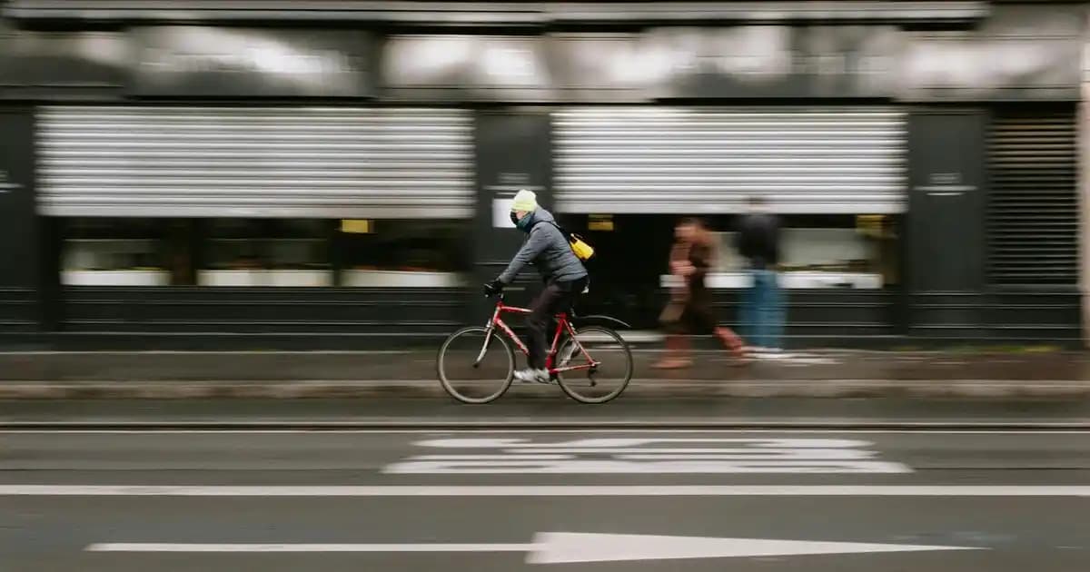 C vitamini ve cilt sağlığına etkileri: yaşlanma karşıtı ve parlaklık artırıcı faydalar