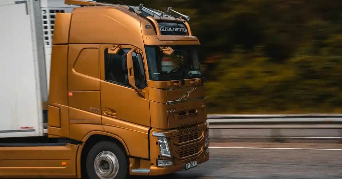 En Etkili Güneş Kremleri ve Güneşten Korunma Yöntemleri 2025