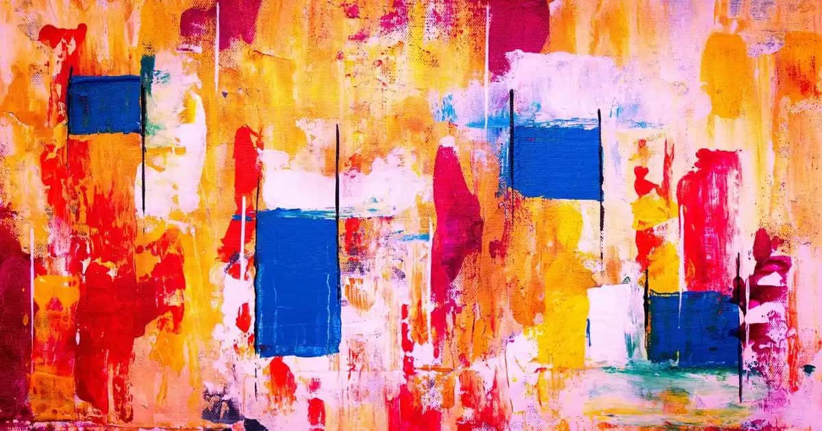 Golden Rose Vanilla Latte Lip Balm: Renk ve Koku ile Bakımda Yenilikçi Deneyim