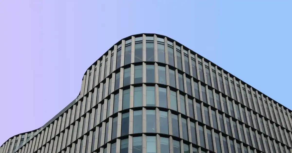 Kadınlar İçin Pharmaton Woman: Güzellik ve Sağlık Destekleyici Multivitamin Takviye