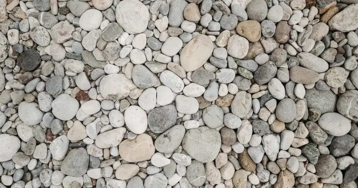 Kahverengi Saç Boyasıyla Doğal ve Şık Görünüm Yaratmanın En İyi Yöntemleri