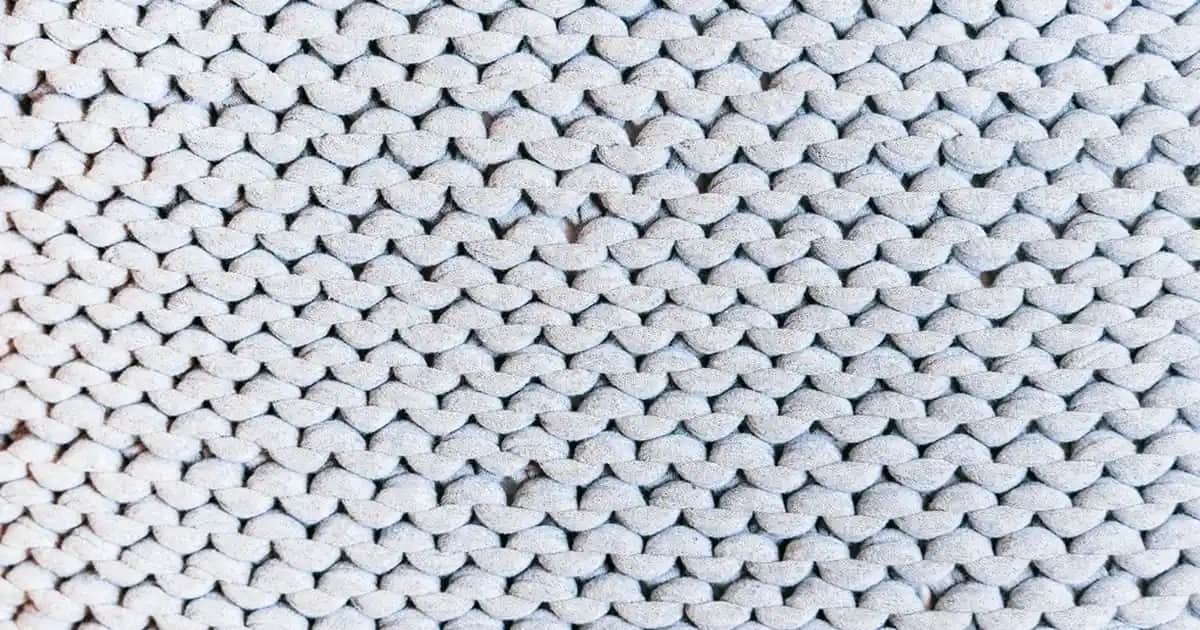 Koltuk Temizleme Spreyleri: Etkili ve Pratik Temizlik Çözümleri