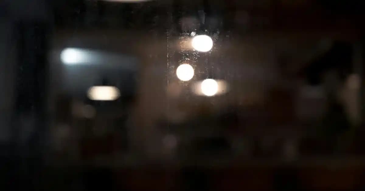 Koyu Kestane Saç Rengi: Doğallık ve Şıklığın Modern Buluşması