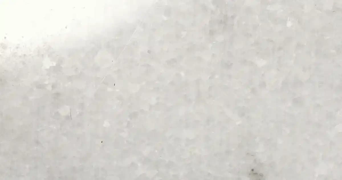 Krem Highlighter Nedir ve Doğal Parlaklık İçin En İyi Seçenekler