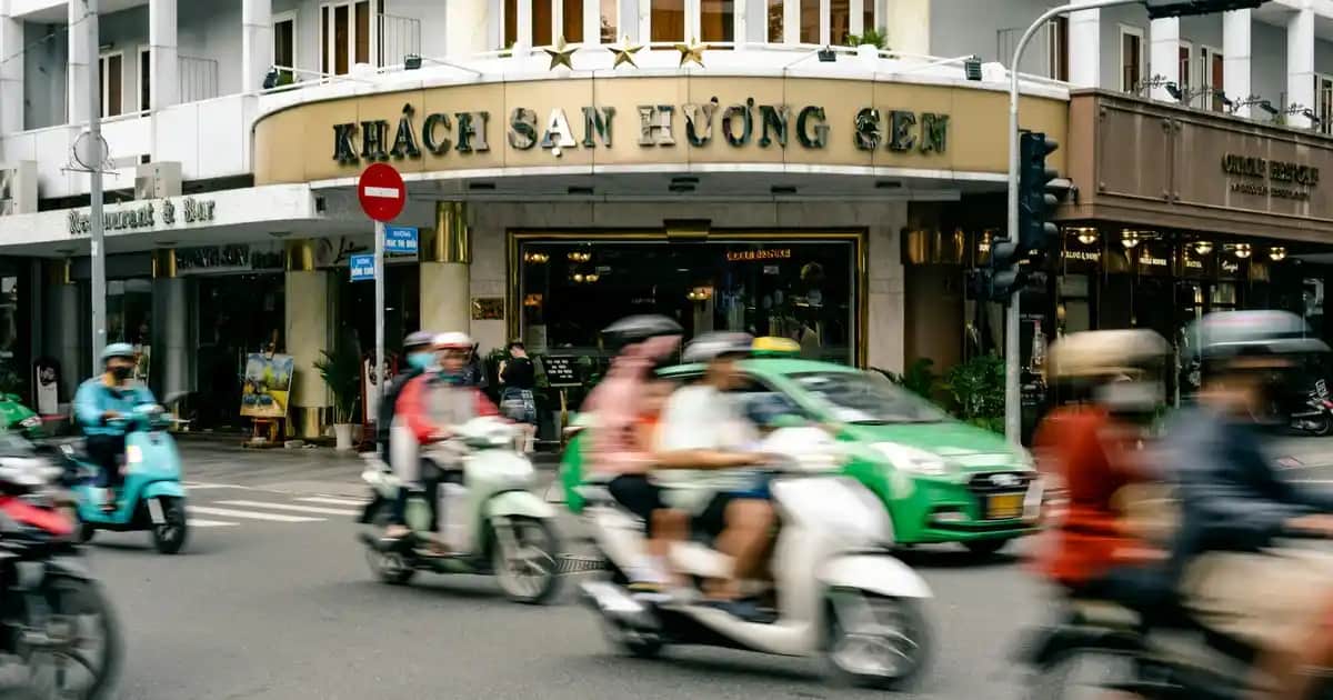 L'Oréal Fondötenleri: Cilt Tipine ve İhtiyaca Uygun Mükemmel Seçenekler