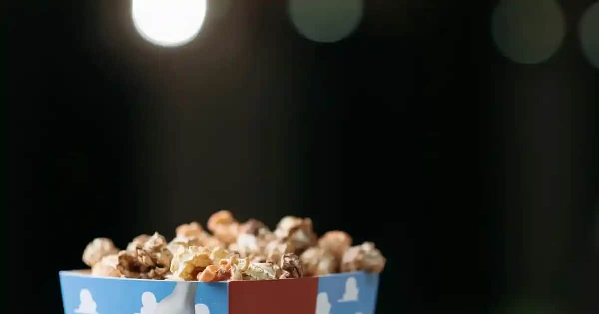 L'Oréal Paris 40 Yaş ve Üzeri Kadınlar İçin Kırışıklık Karşıtı Güçlü Cilt Bakım Kremi