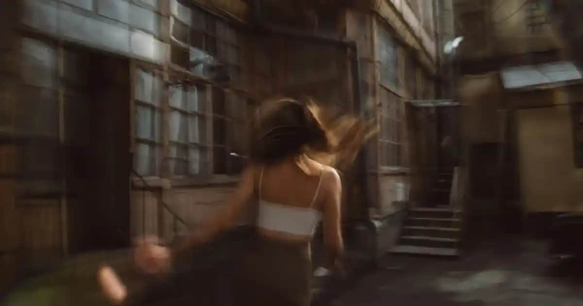 L'Oréal Paris Casting Sunkiss Renk Açıcı Jel ile doğal ve parlak saçlar elde edin