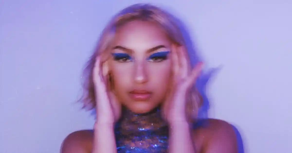 Pastel Gün Işığı Renk Paletleri ve Kozmetik Uygulamaları Hakkında Detaylı Bilgi