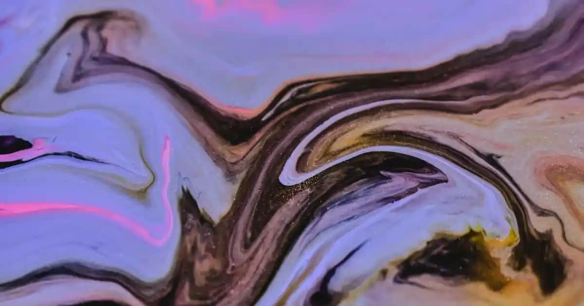 Pastel Spring Blush-On 14 ile Baharın Tazeliğini Yüzünüzde Yansıtın