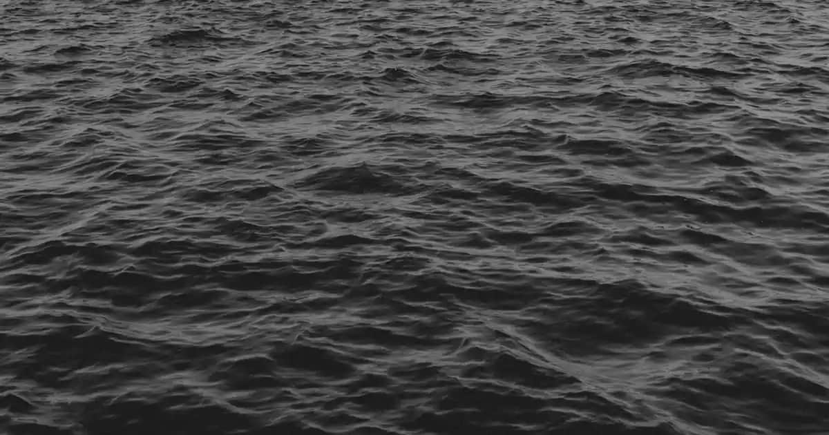 Pembe Alt Tonlu Kapatıcılar: Makyajda Renk Düzeltmenin Güçlü Silahı ve Kullanım İpuçları