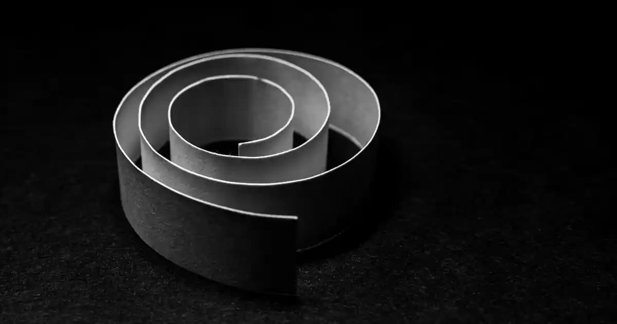 Platin Sarı Saç Rengi: Modern ve Çekici Bir Görünüm İçin Bilmeniz Gerekenler