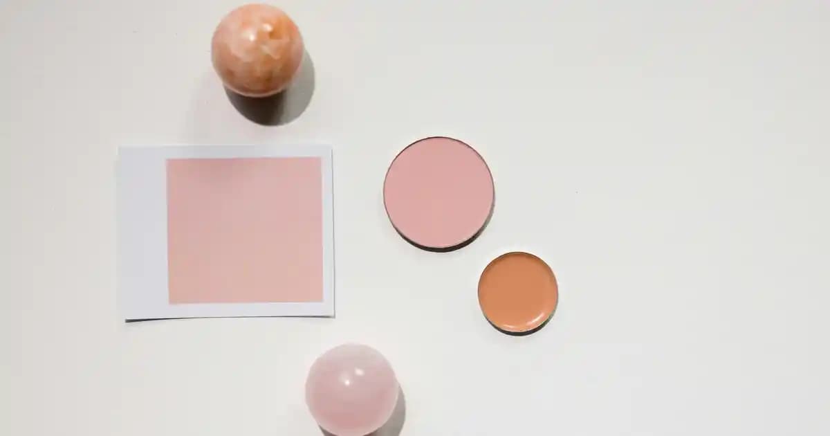 Tırnakları Güçlendiren ve Sertleştiren En Etkili Yöntemler ve Bakım İpuçları