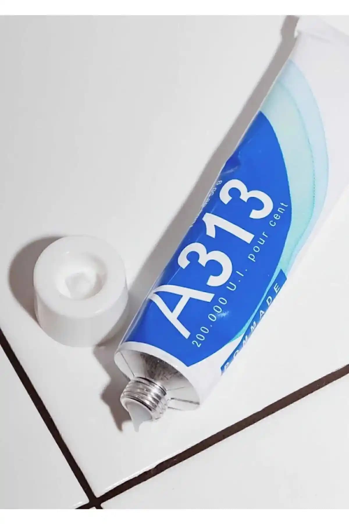 A313 Krem: Retinol İçerikli Cilt Yenileme ve Yaşlanma Karşıtı Etkili Ürün