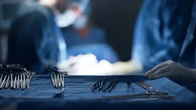 Ameliyat Dikişlerinin İyileşme Süresi ve Bakım Önerileri: Detaylı Rehber