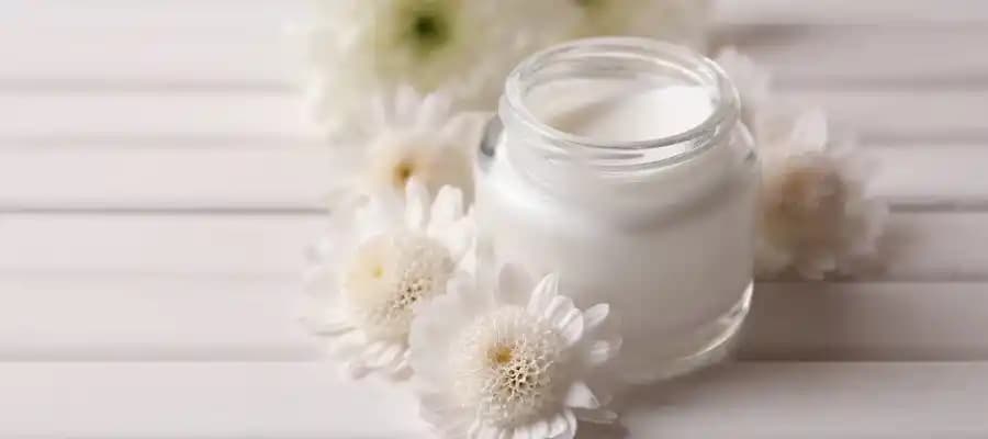 Aromataz Önleyici DIM Krem: Cilt ve Hormon Dengesinde Yenilikçi Destek Sağlayan Ürün