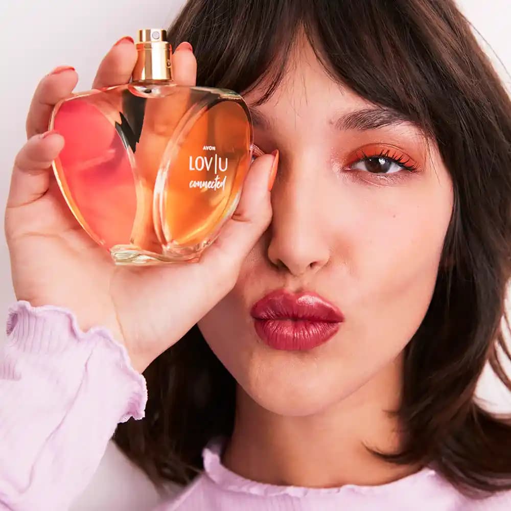 Avon Love U: Gençlere Özel Güzellik ve Kişisel Bakım Ürünleri Koleksiyonu