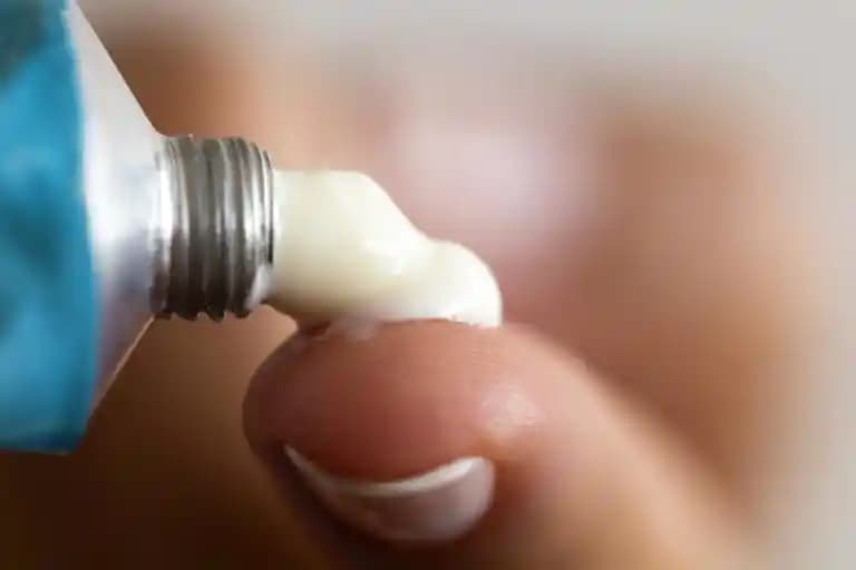 Böcek Isırıklarına İyi Gelen Kremler ve Etkili Doğal Çözümler Hakkında Bilgi