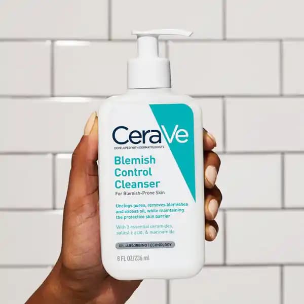 Cerave Blemish Control Cleanser: Akneye Meyilli Ciltler İçin Nazik ve Etkili Temizleyici