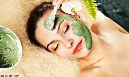 Cildi Soyan Yosun Maskesi: Doğal İçeriklerle Etkili Cilt Yenileme ve Bakım