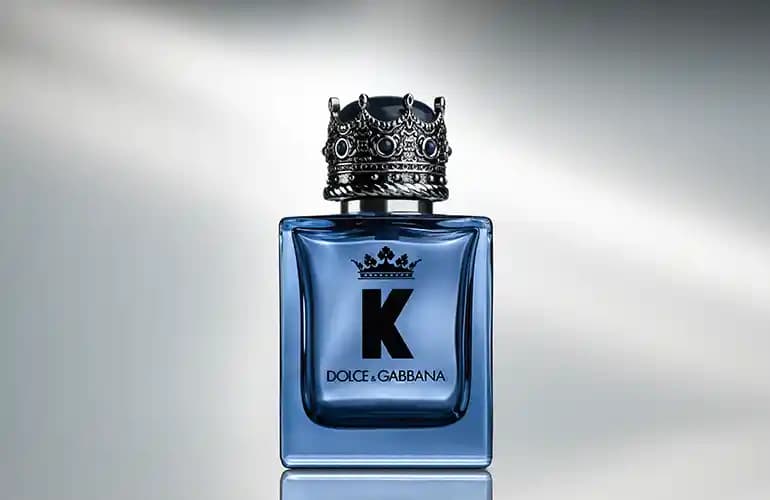 D Harfi ile Başlayan Prestijli Parfüm Markaları ve Öne Çıkan Kokuları