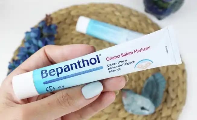 Hamilelikte Bepanthol Krem Kullanımı: Güvenli ve Etkili Cilt Bakımı Rehberi
