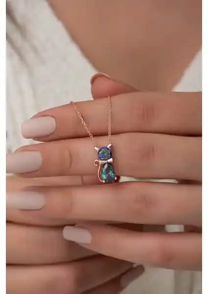 Nereze 925 Ayar Gümüş Mistik Topaz Taşlı Kedi Kolye Kadınlar İçin Zarif Tasarım