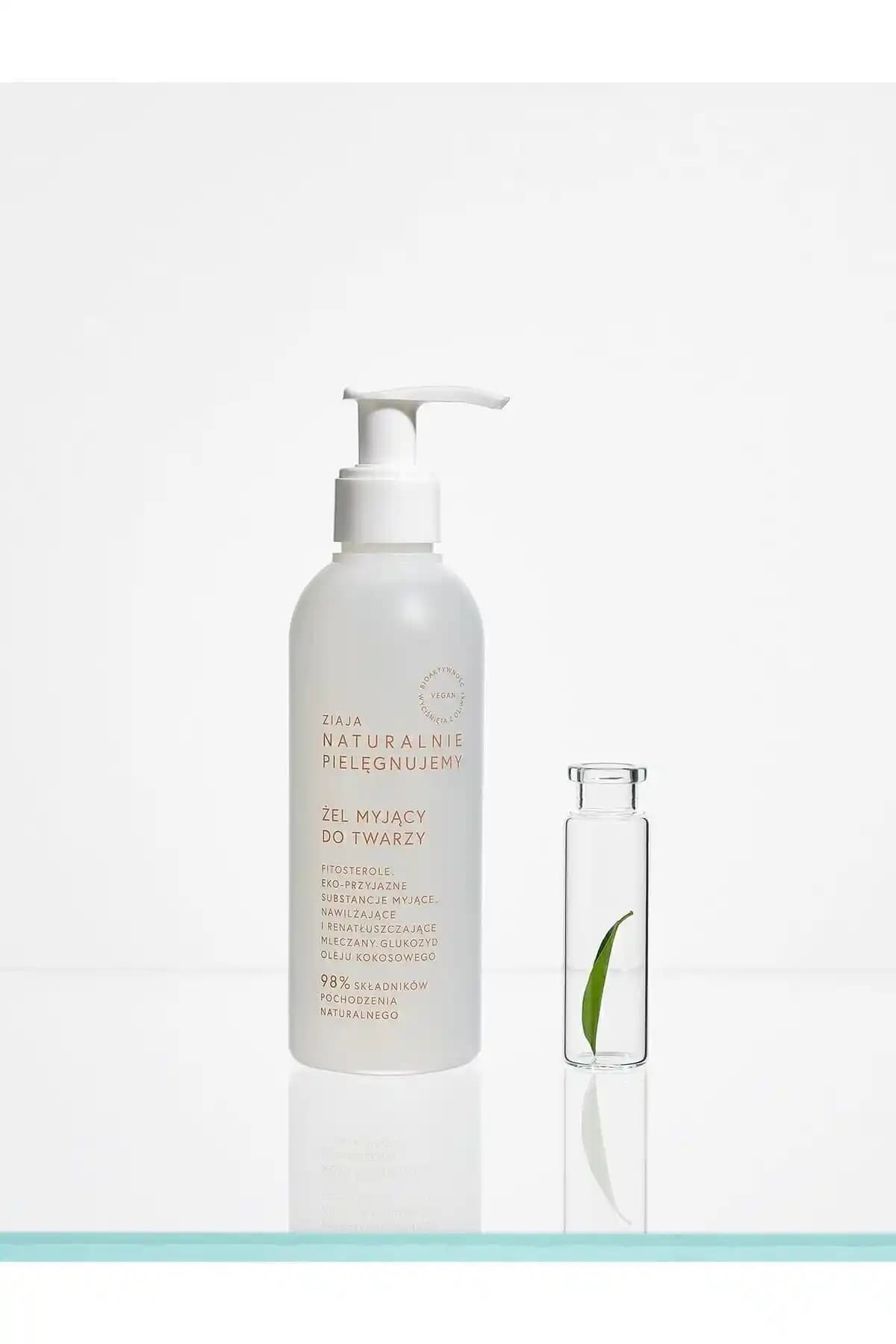 Ziaja Natural Care Temizleme Jeli 200 ml: Doğal ve Vegan Formüllü Cilt Temizliği