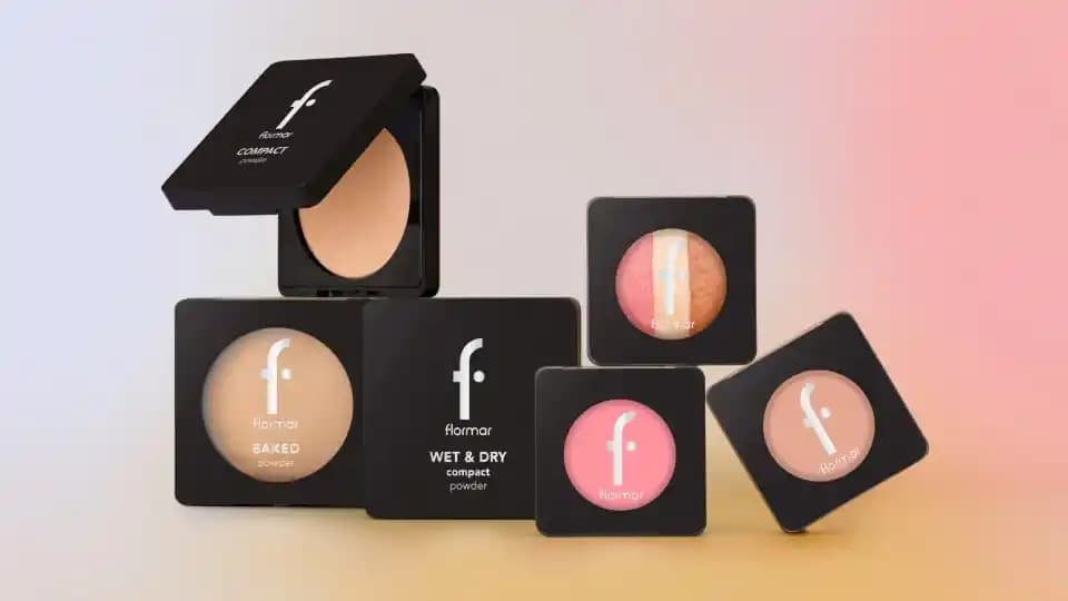 Pudra Allıkla Yanaklarda Doğal ve Işıltılı Görünüm Sağlama Yöntemleri ve Ürün Önerileri