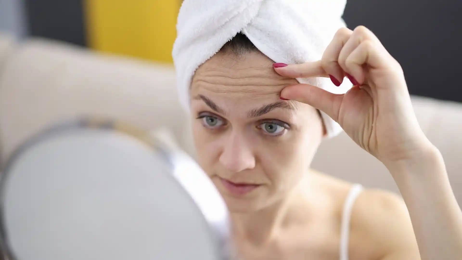 Derin Alın Kırışıklıkları: Nedenleri, Önleme Yöntemleri ve Etkili Tedaviler