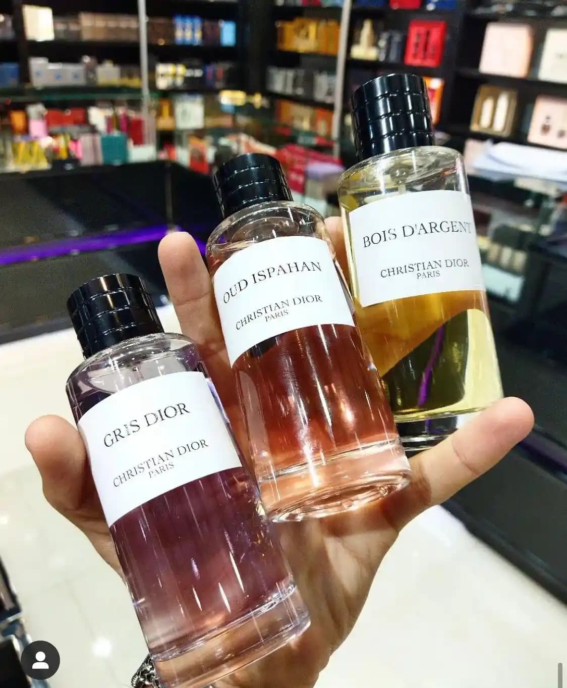 Dior Kadın Parfümleri: Gece Kullanımı İçin Kalıcı ve Etkileyici Seçenekler