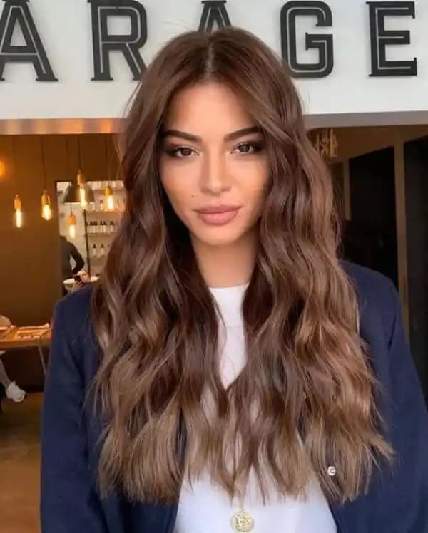 Doğal Kahve Saç Rengi: Sağlıklı ve Parlak Saçlar İçin Doğadan Gelen Tonlar