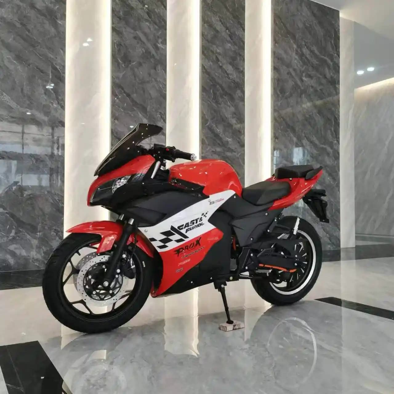 DP R3 Cilt Bakım Serumu: Nemlendirme, Yenileme ve Yaşlanma Karşıtı Etkiler