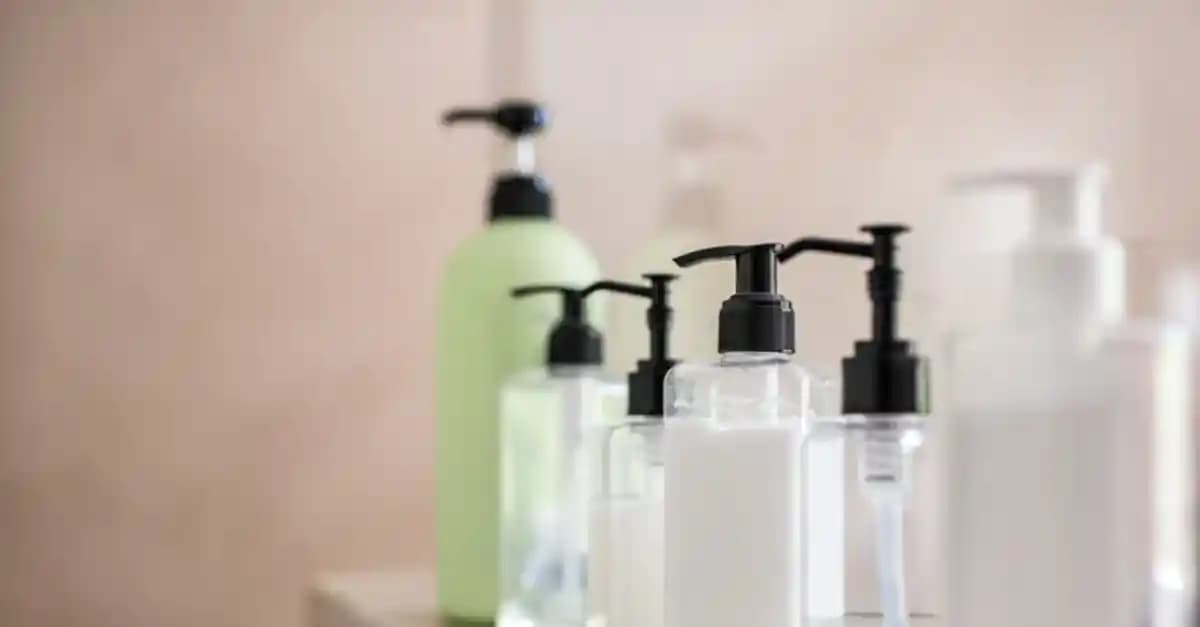 Duş Jeli Saça Sürülürse Ne Olur? Saç Bakımında Doğru Ürün Seçiminin Önemi