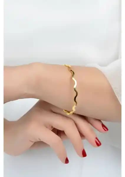 Altın Ürünleri Karşılaştırması: Yatırım ve Günlük Kullanım İçin En İyi Seçenekler